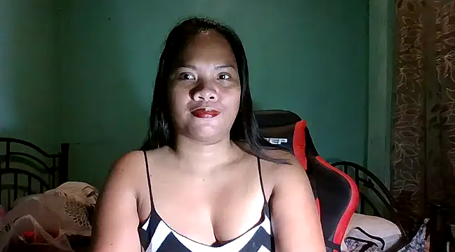 lexilicious 69 online show from February 8, 2025, 10:29 am