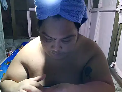 Snapshot of xxbigboootyxx chatting on November 6, 2025, 10:52 am xxbigboootyxx online show from November 6, 2025, 10:52 am