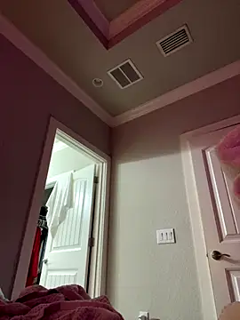 Snapshot of Vivian_MayXxX chatting on October 12, 2025, 12:34 am Vivian MayXxX online show from October 12, 2025, 12:34 am