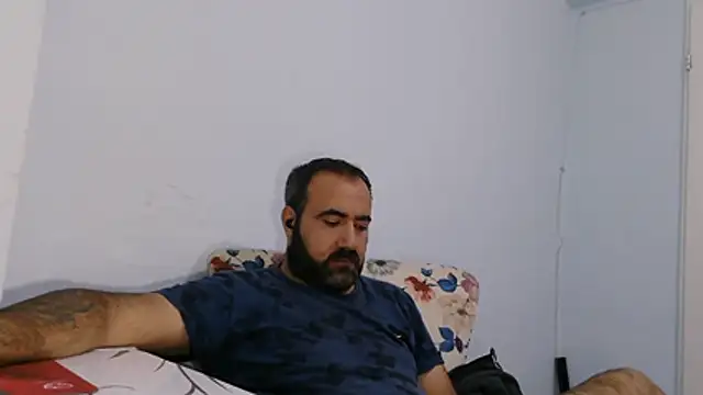 Snapshot of ZYXEL353 chatting on November 24, 2025, 11:16 pm ZYXEL353 online show from November 24, 2025, 11:16 pm