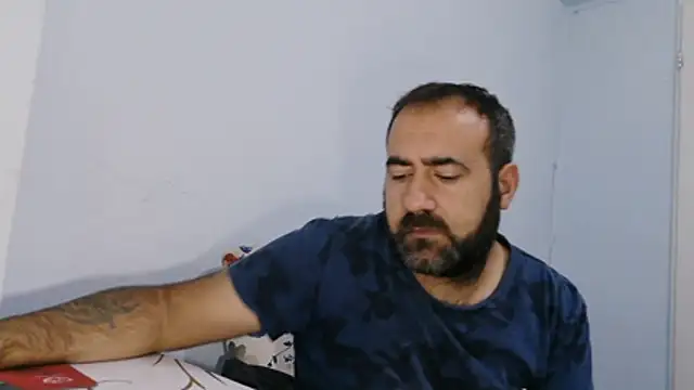 Snapshot of ZYXEL353 chatting on November 26, 2025, 1:05 am ZYXEL353 online show from November 26, 2025, 1:05 am