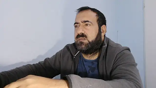 Snapshot of ZYXEL353 chatting on October 20, 2025, 3:01 pm ZYXEL353 online show from October 20, 2025, 3:01 pm