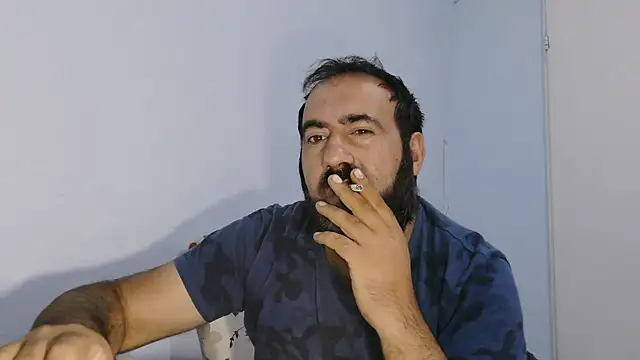 Snapshot of ZYXEL353 chatting on October 31, 2025, 1:46 am ZYXEL353 online show from October 31, 2025, 1:46 am