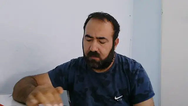 Snapshot of ZYXEL353 chatting on October 26, 2025, 11:32 am ZYXEL353 online show from October 26, 2025, 11:32 am