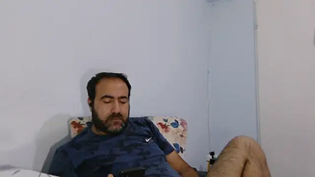 Snapshot of ZYXEL353 chatting on November 15, 2025, 10:47 pm ZYXEL353 online show from November 15, 2025, 10:47 pm