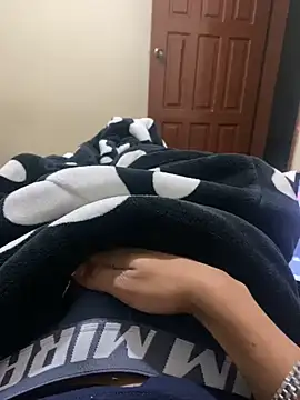 Snapshot of stuard-19 chatting on March 31, 2026, 4:14 am stuard-19 online show from March 31, 2026, 4:14 am