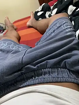 Snapshot of stuard-19 chatting on April 11, 2026, 3:25 am stuard-19 online show from April 11, 2026, 3:25 am