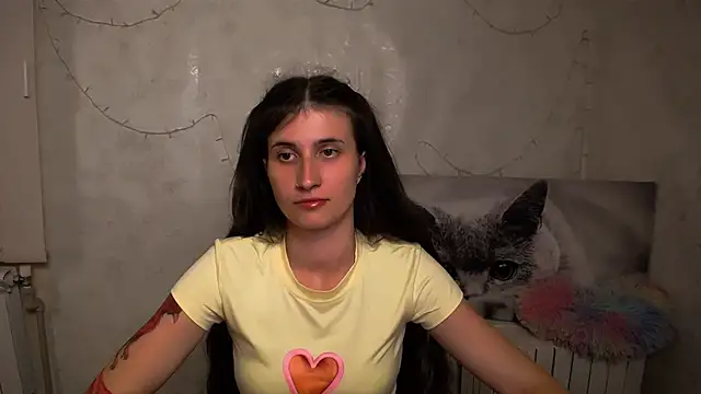 MaryEm976 online show from May 27, 2026, 10:00 am