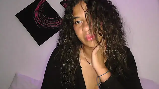 Snapshot of dark_enchantress_ chatting on October 27, 2025, 11:49 pm dark enchantress online show from October 27, 2025, 11:49 pm