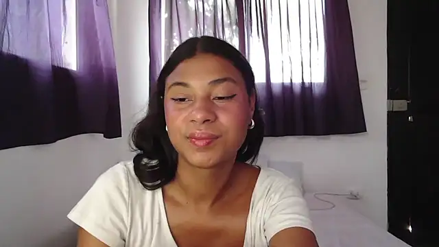 dark enchantress  online show from March 7, 2026, 6:57 pm