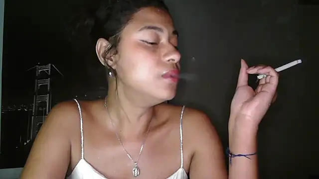 Snapshot of dark_enchantress_ chatting on July 31, 2026, 12:54 am dark enchantress online show from July 31, 2026, 12:54 am