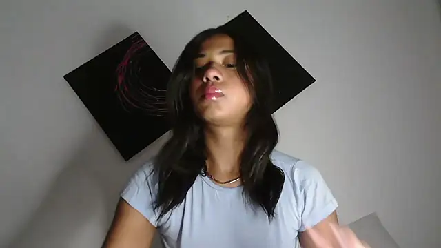 Snapshot of dark_enchantress_ chatting on November 7, 2025, 1:32 am dark enchantress online show from November 7, 2025, 1:32 am