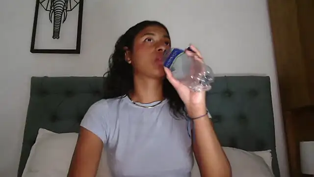 Snapshot of dark_enchantress_ chatting on October 12, 2025, 1:07 am dark enchantress online show from October 12, 2025, 1:07 am