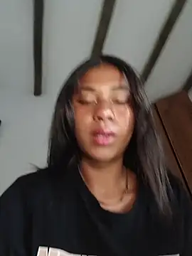 Snapshot of dark_enchantress_ chatting on October 8, 2025, 7:03 pm dark enchantress online show from October 8, 2025, 7:03 pm