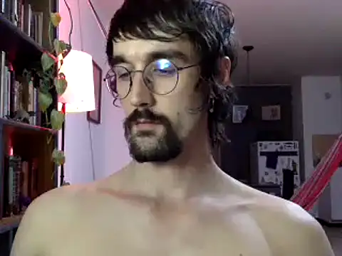 Snapshot of fazzbinderr chatting on December 28, 2024, 4:51 am fazzbinderr online show from December 28, 2024, 4:51 am