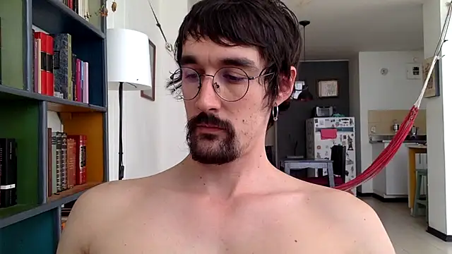 Snapshot of fazzbinderr chatting on October 31, 2025, 9:00 pm fazzbinderr online show from October 31, 2025, 9:00 pm