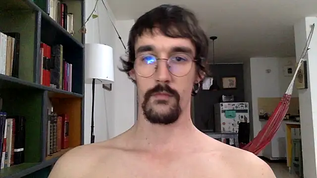 Snapshot of fazzbinderr chatting on October 16, 2025, 10:29 pm fazzbinderr online show from October 16, 2025, 10:29 pm