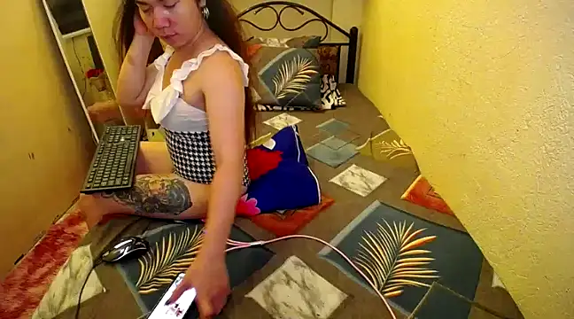 MissFoxylady online show from January 18, 2025, 8:41 am