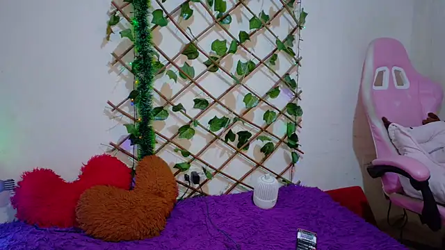 Snapshot of -Camila_ chatting on March 14, 2026, 2:34 pm -Camila online show from March 14, 2026, 2:34 pm