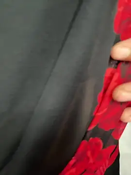 Snapshot of love_pihu chatting on March 3, 2026, 12:56 pm love pihu online show from March 3, 2026, 12:56 pm