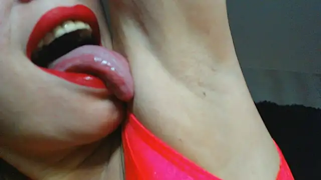 GreatRedHead1 online show from December 29, 2024, 4:59 am