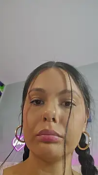 xxxvibesxo online show from July 19, 2026, 11:07 am
