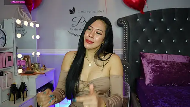 AsianSweetMilf online show from January 17, 2025, 6:36 am