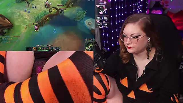 Snapshot of evamila chatting on November 5, 2025, 12:14 am evamila online show from November 5, 2025, 12:14 am