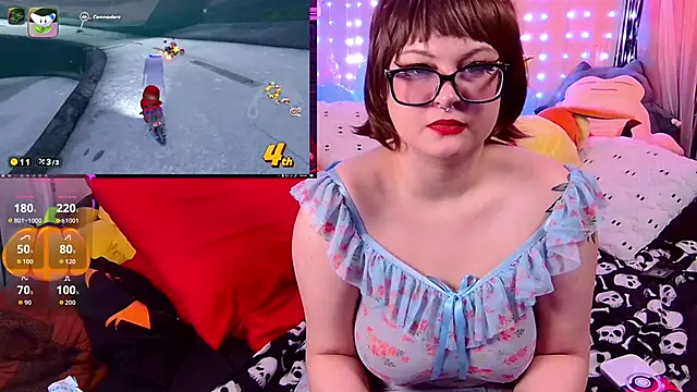 Snapshot of evamila chatting on September 17, 2025, 10:50 am evamila online show from September 17, 2025, 10:50 am