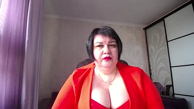 JuicyLady Di online show from November 28, 2025, 8:47 am