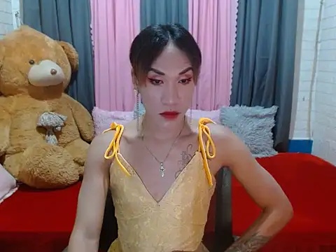 xxSexyBitch69xx online show from April 18, 2026, 10:17 am