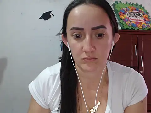 Snapshot of DeepAnal07 chatting on October 10, 2025, 9:15 pm DeepAnal07 online show from October 10, 2025, 9:15 pm