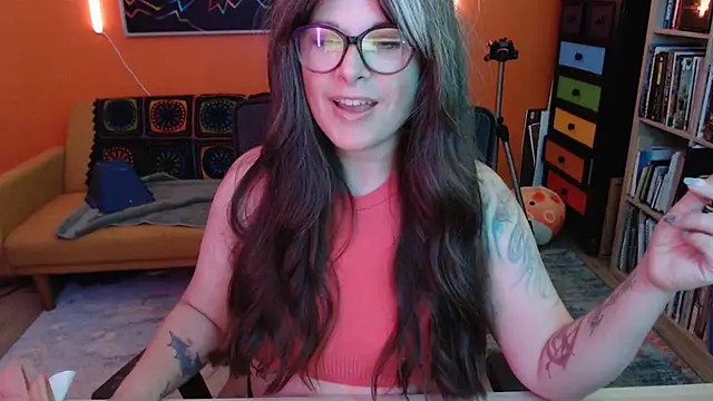 TheLenaAdams online show from November 8, 2025, 7:39 pm