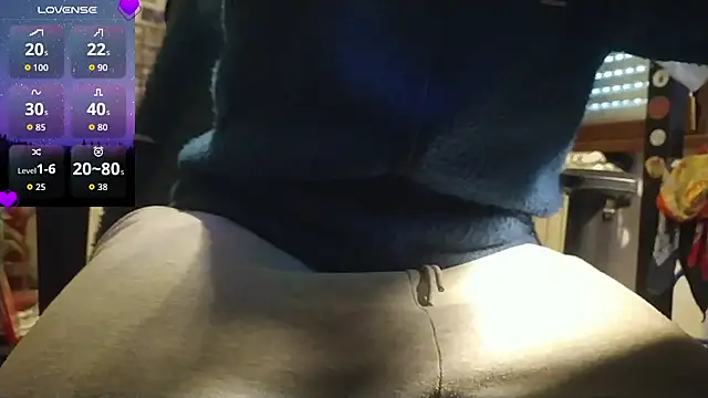 Purple Flamingo online show from December 2, 2025, 1:57 pm