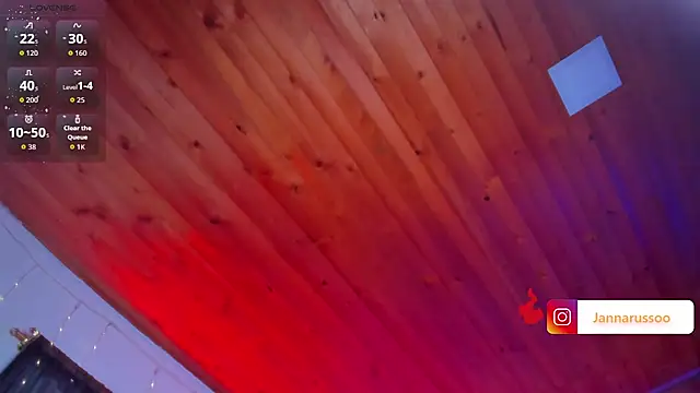 Snapshot of EmmaRusso chatting on March 1, 2026, 7:25 pm EmmaRusso online show from March 1, 2026, 7:25 pm