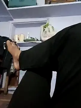Sinewsex pussylove online show from April 8, 2026, 8:21 pm