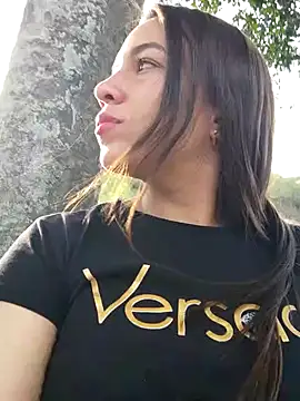 Snapshot of Nanybaker95 chatting on February 23, 2025, 9:37 pm Nanybaker95 online show from February 23, 2025, 9:37 pm