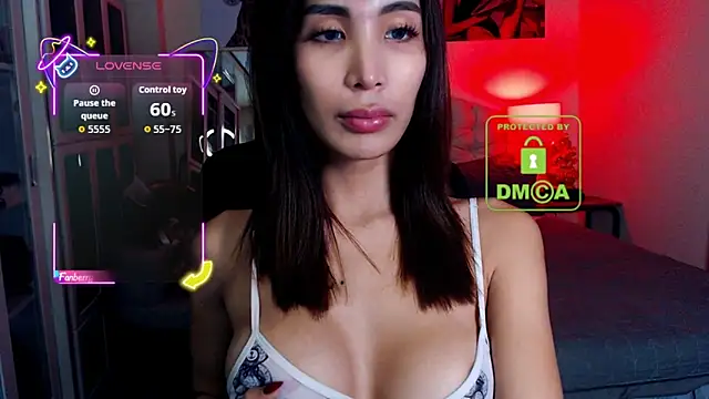 Snapshot of BunnieAngel chatting on October 13, 2025, 4:14 am BunnieAngel online show from October 13, 2025, 4:14 am