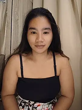 Kissy07 online show from June 14, 2026, 9:05 pm