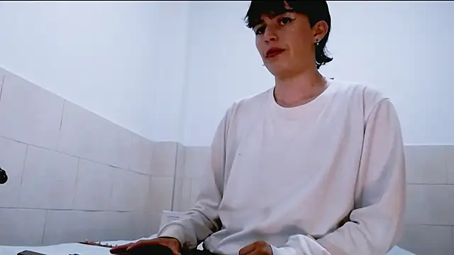 Snapshot of Cocain_Atenea chatting on June 12, 2026, 11:02 pm Cocain Atenea online show from June 12, 2026, 11:02 pm