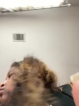 BigFineSelena online show from January 31, 2026, 7:56 pm