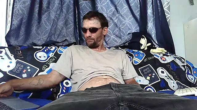 Snapshot of goodick4u28 chatting on April 25, 2026, 5:32 pm goodick4u28 online show from April 25, 2026, 5:32 pm