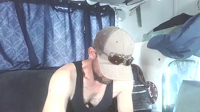 Snapshot of goodick4u28 chatting on April 5, 2026, 7:20 pm goodick4u28 online show from April 5, 2026, 7:20 pm