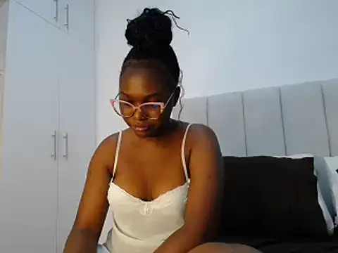 Pretty Liya08 online show from March 12, 2025, 2:56 pm