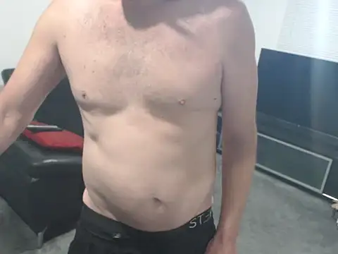 Snapshot of shhhoot73 chatting on November 14, 2025, 3:15 pm shhhoot73 online show from November 14, 2025, 3:15 pm