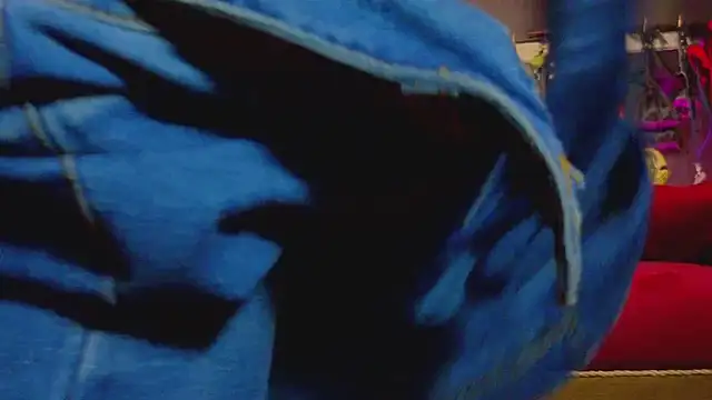 PerlaDivaio online show from October 24, 2025, 2:38 pm