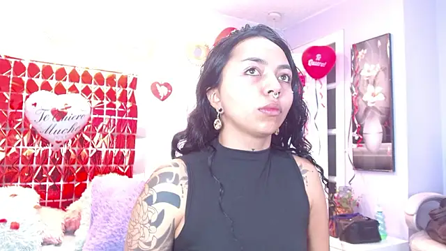 miss soffi  online show from February 28, 2026, 12:27 pm