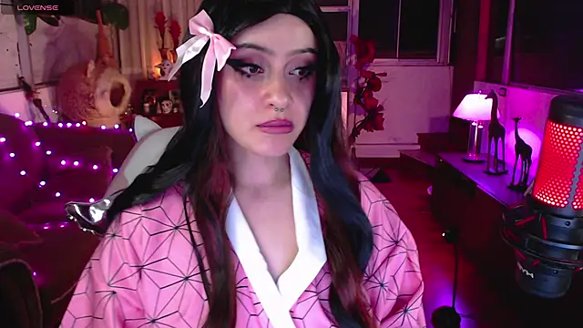 Snapshot of Aquamarinebubble chatting on February 8, 2025, 7:26 am Aquamarinebubble online show from February 8, 2025, 7:26 am