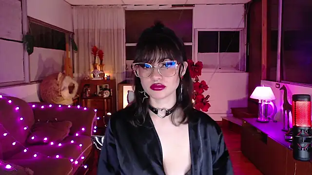 Snapshot of Aquamarinebubble chatting on November 14, 2025, 2:15 am Aquamarinebubble online show from November 14, 2025, 2:15 am