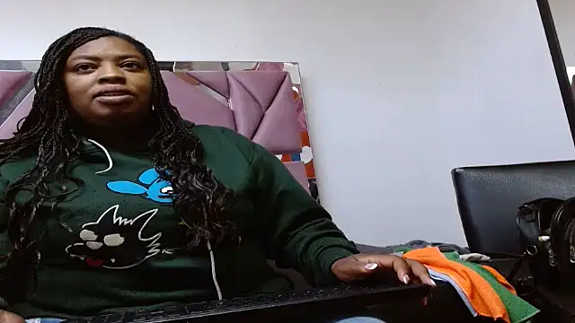 Snapshot of morenahott1 chatting on May 21, 2026, 1:30 pm morenahott1 online show from May 21, 2026, 1:30 pm